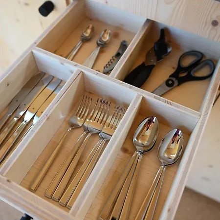 Tiny House Pioneer 6 - Tiny Spot * Schillig